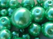 70 ks perliček pastelově zelených